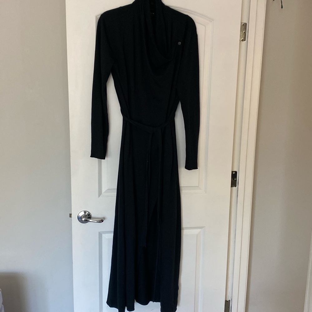 LUNYA L/XL BLACK robe